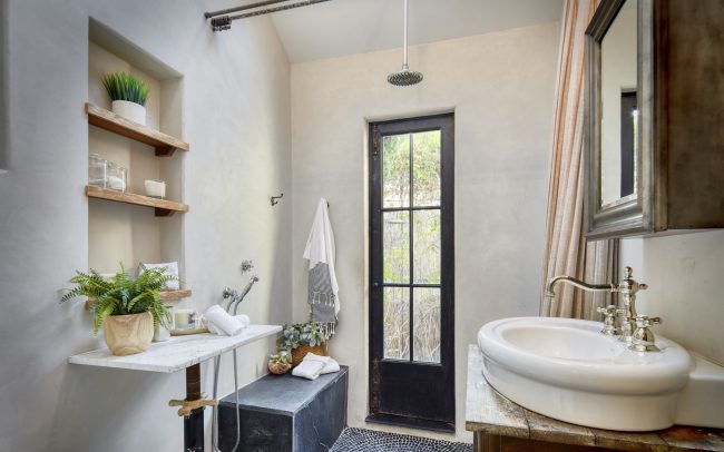 1720 Washington Way 8