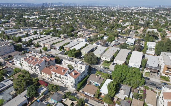 3953 Inglewood Blvd 4