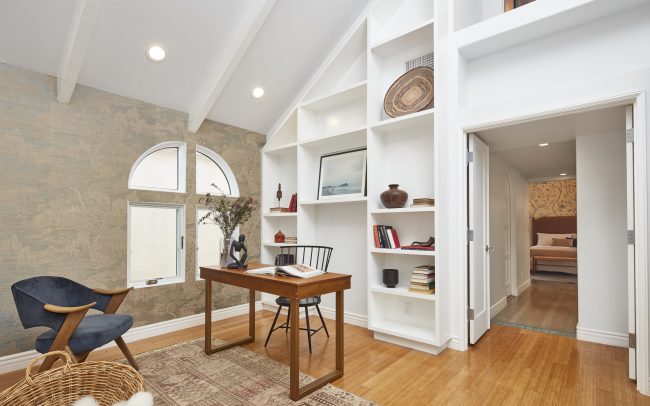 Home Office Photos in LA 6