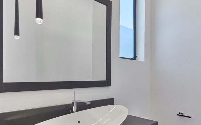 LA Bathroom Photographs 5