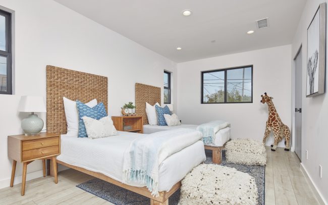 LA Bedroom Photographs Composed Homes 26