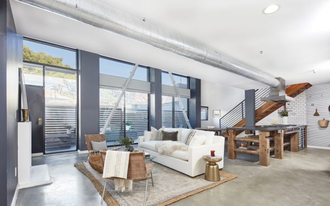 Living Room Photos Venice Beach CA 14